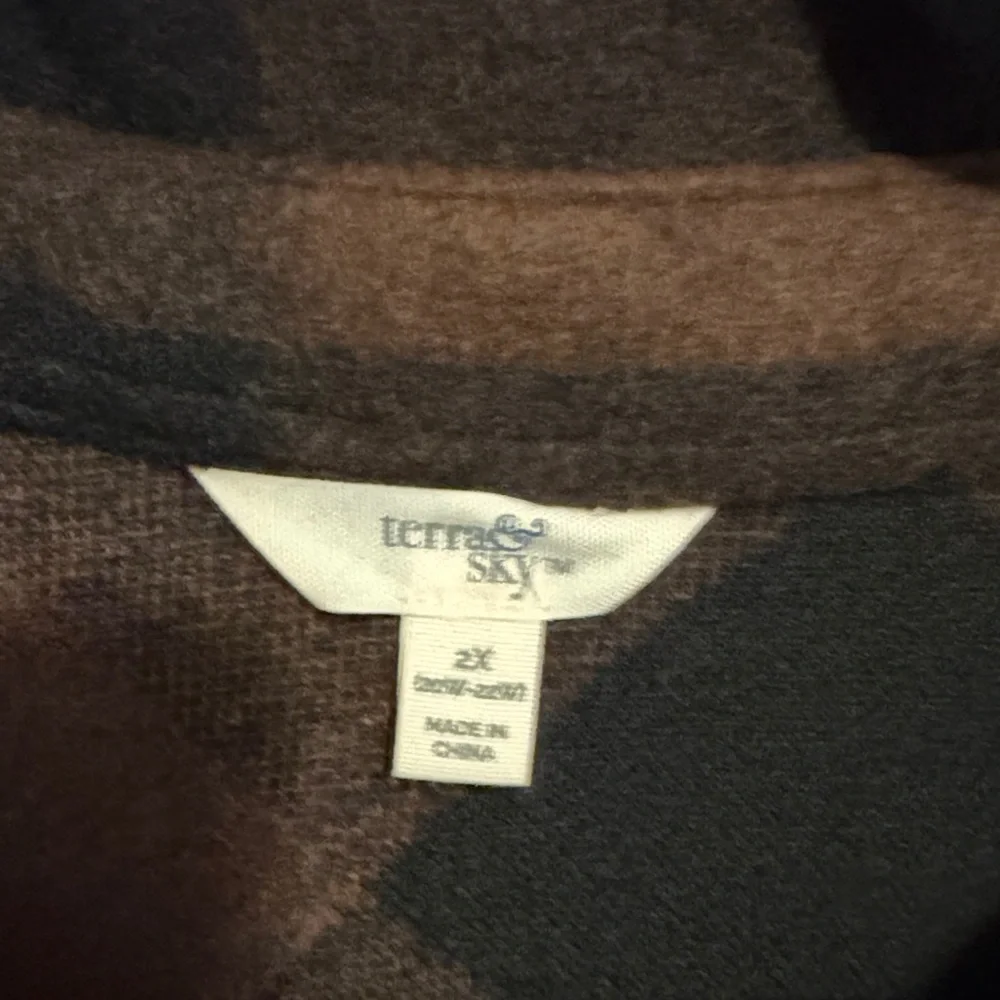 Terra & Sky Black and Brown Plaid Shirt - Picture 2 of 2